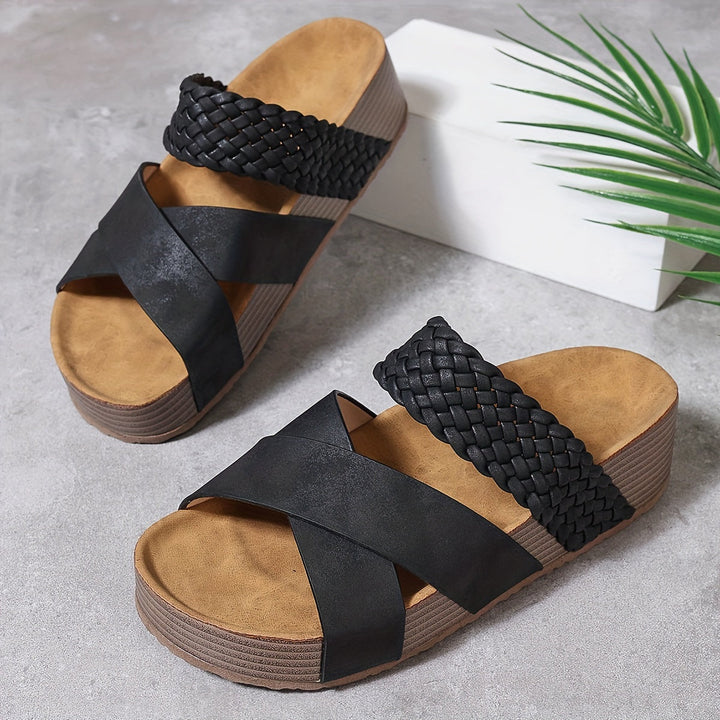 Toledo Sandal With Comfortable Platform Sole