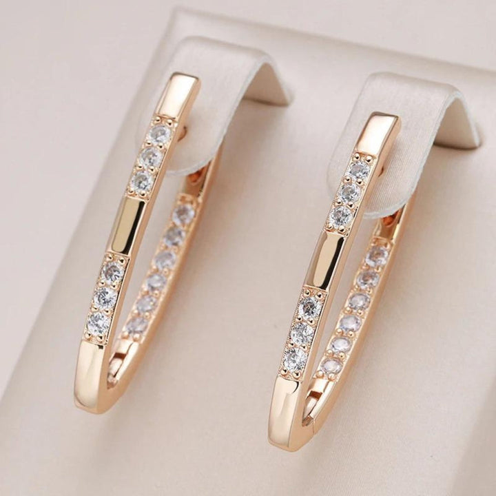 Nicole | Elegant Zirconia Earrings in Gold