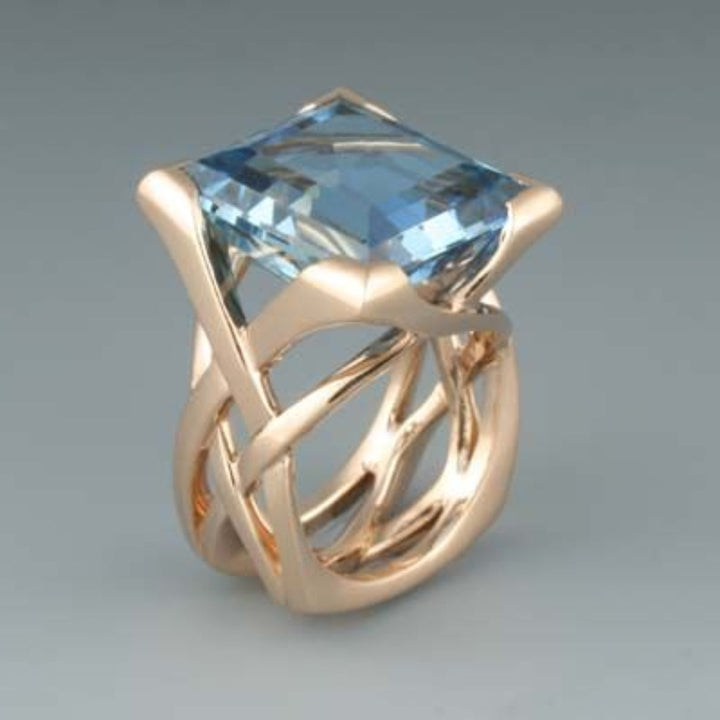 Estelle | Vintage Rose Gold Blue Zirconia Ring