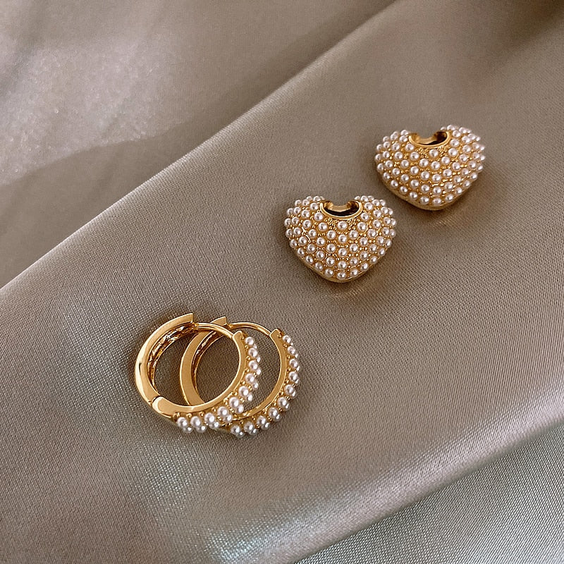 Love Pearls Gold Earrings