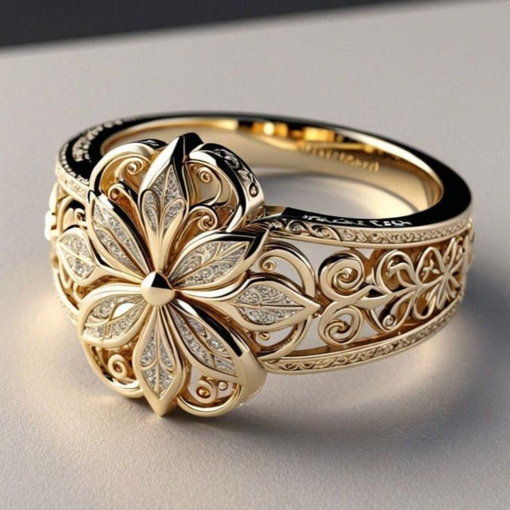 Isa | Flower Zirconia Exotic Gold Ring