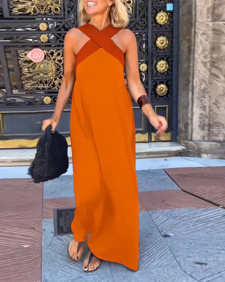 Daphne | Dress with Crossed Cut