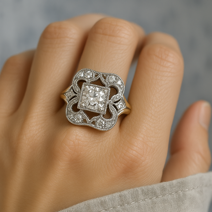 Donna | Vintage Zirconia Gold Ring