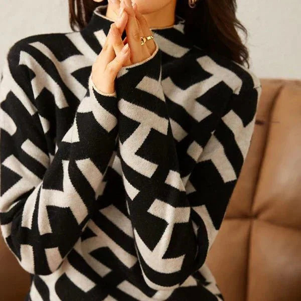 Liseth - Elegant Geometric Sweatshirt