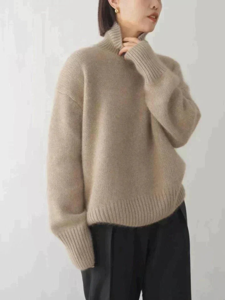Lilly - Turtleneck Comfy Sweater