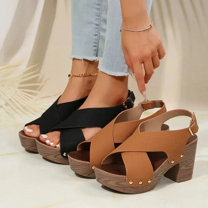 Sarina | Comfortable Platform Crisscross Sandals