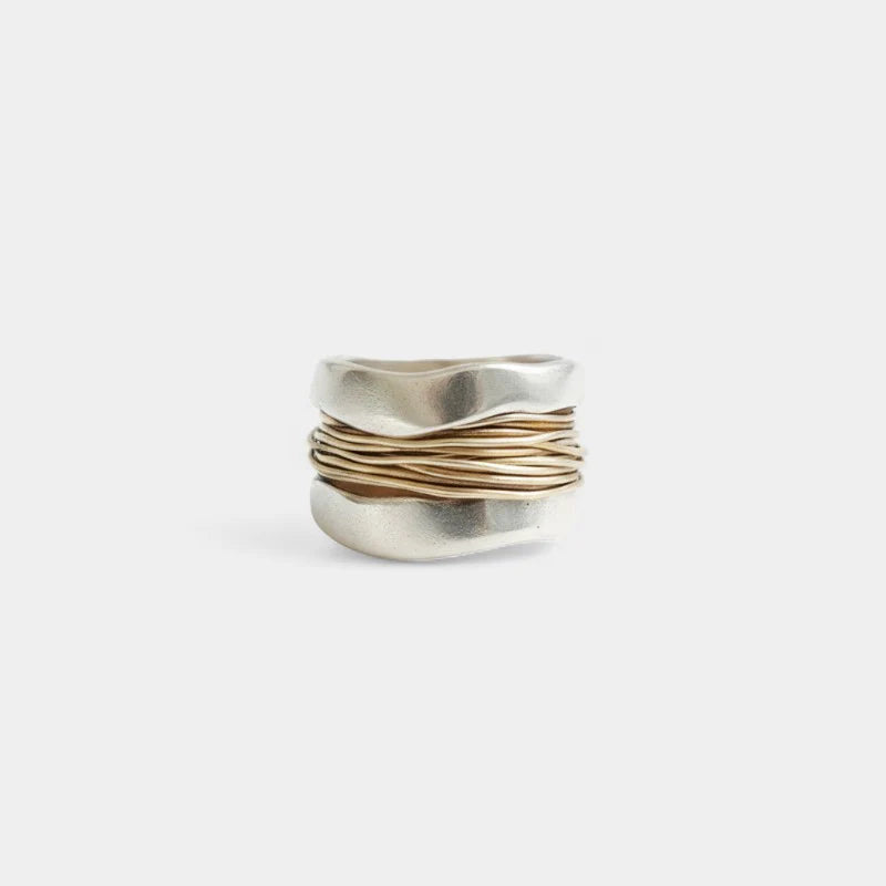 Belle | Silver Golden Threads Ring